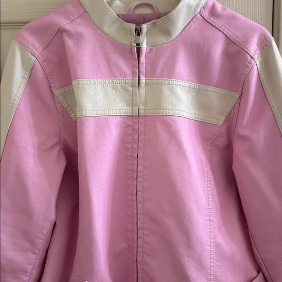 Pink urban outfitters bomber jacket - Picture 2 of 4